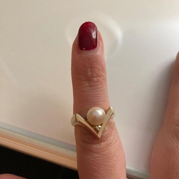 Ring with pearl and diamond 💎 - Picture 1 of 5